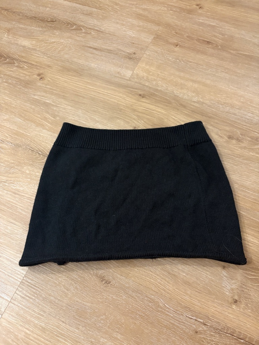 Black Knit Mini Skirt - Brand Unknown